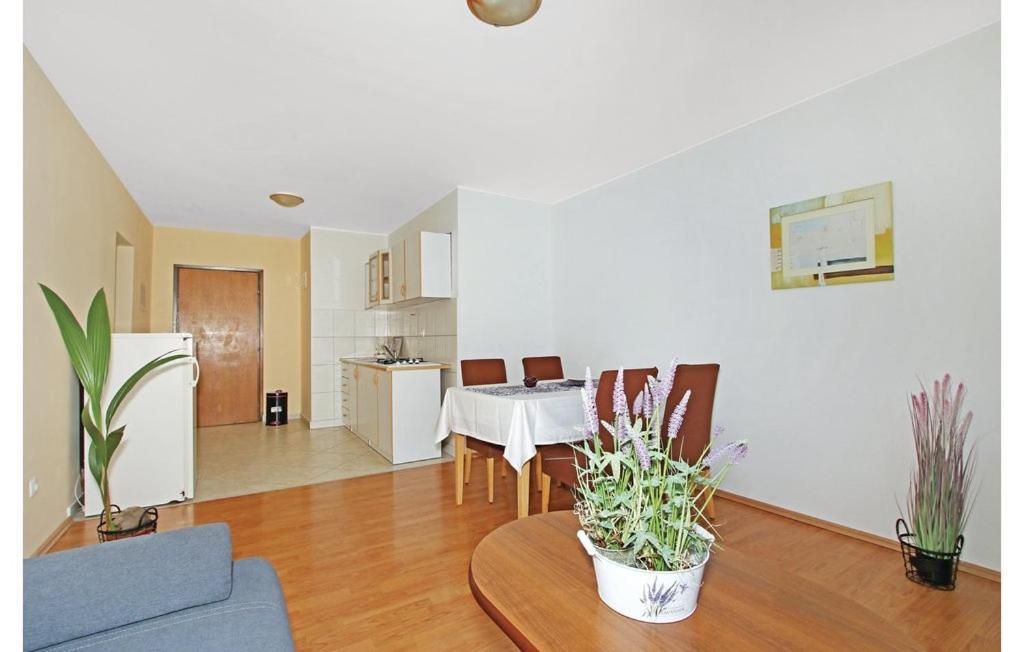 Apartments Lord Pirovac Kültér fotó