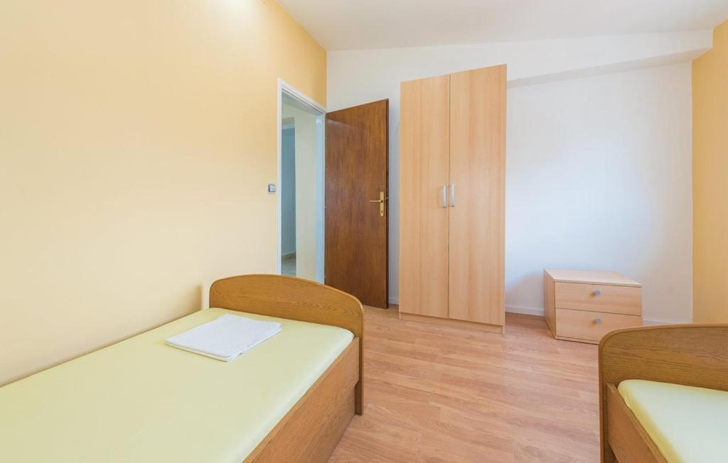 Apartments Lord Pirovac Kültér fotó